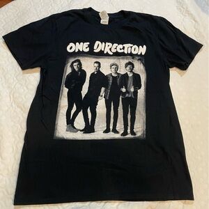 One Direction Black Graphic T-Shirt Women’s Medium Nial Harry Styles Liam Zayn